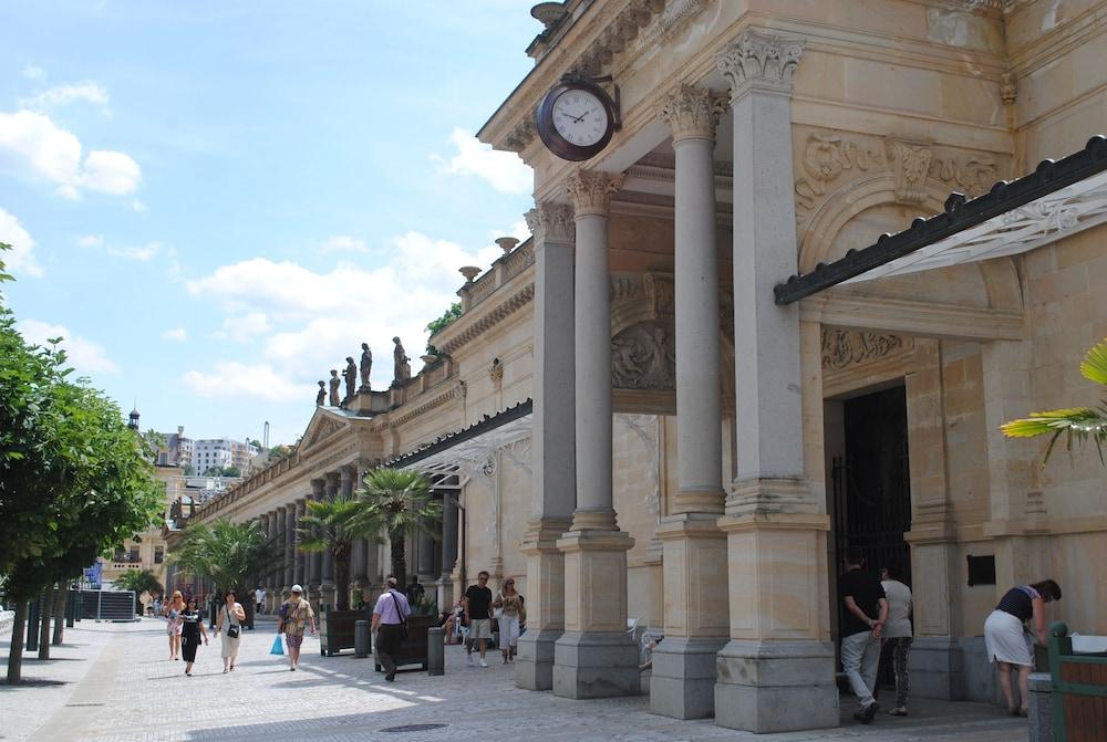 Venus Hotel Karlovy Vary Bagian luar foto
